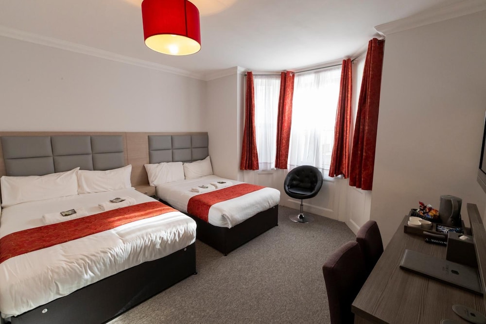 Euro Hotel Hammersmith 22/44