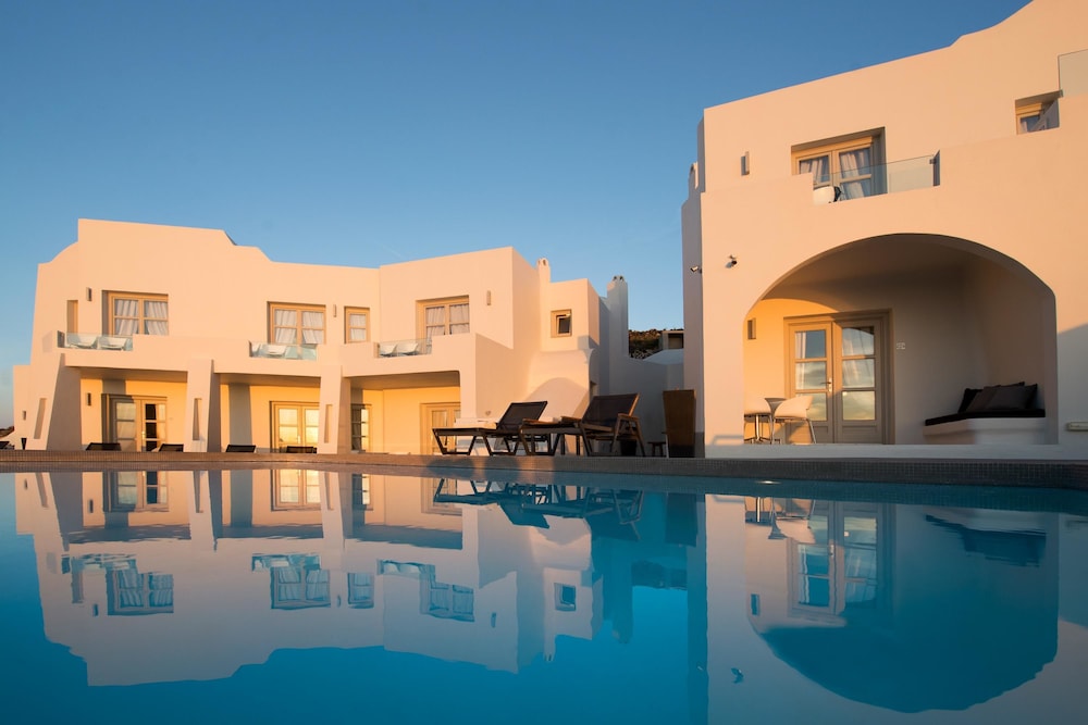 Avaton Resort and Spa in SANTORINI