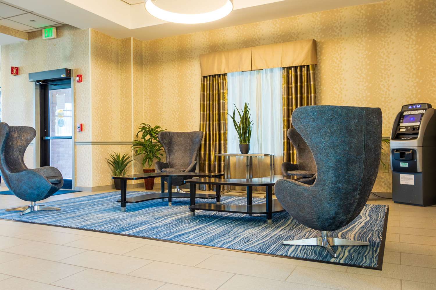 Comfort Inn & Suites Plainville-Foxboro 21/39