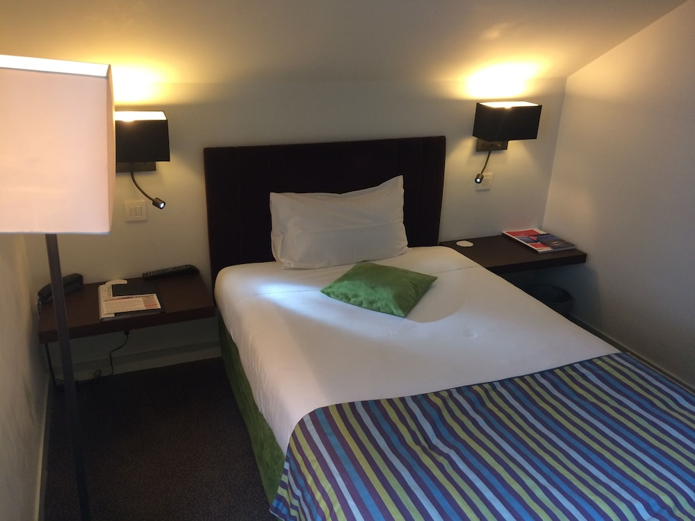 Les Lanchers Hotel Restaurant 20/50