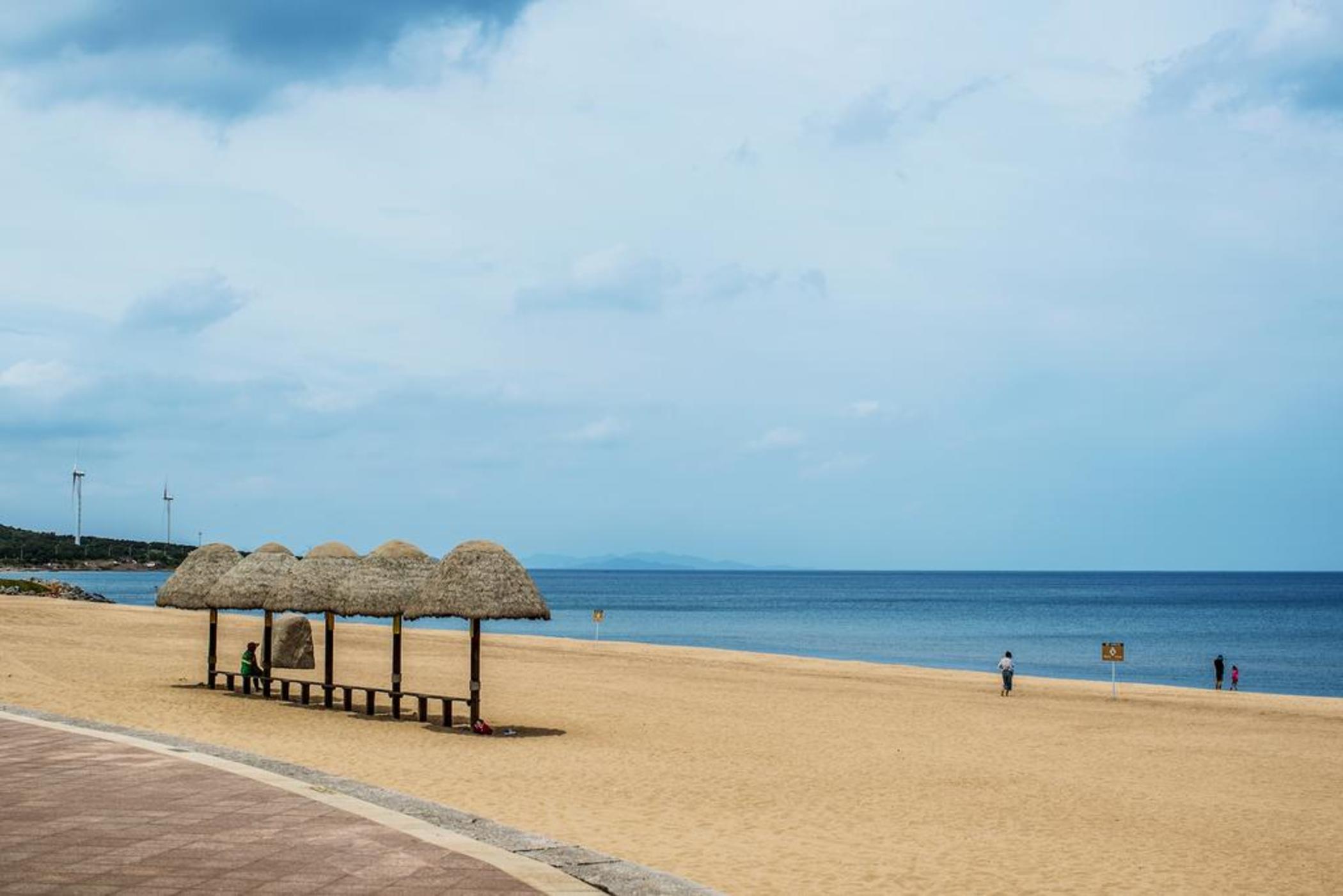 Howard Johnson by Wyndham Dream Sea Resort Weihai 11/12
