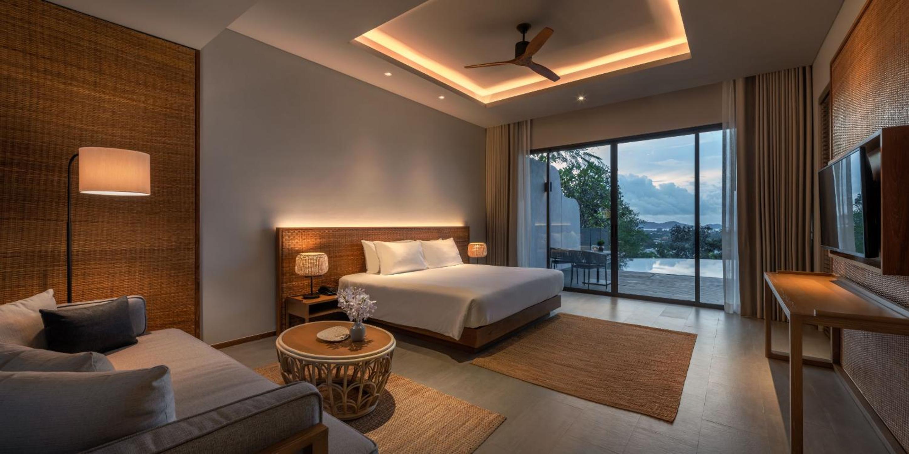HILL VILLA KING WITH PRIVATE POOL