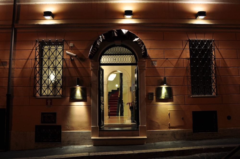 Hotel Gregoriana 54/54