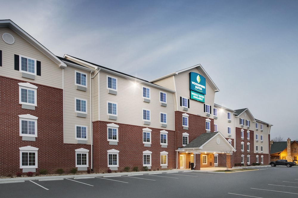 WoodSpring Suites Fredericksburg 5/25