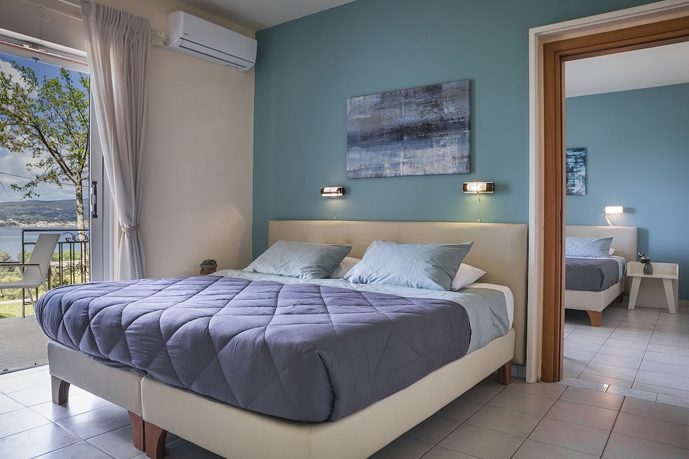 Panorama Fanari Studios Apartments 38/77