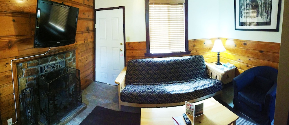 Wolf Creek Resort 33/66