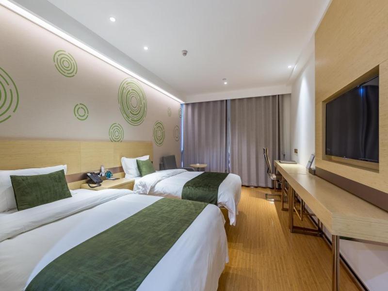 GreenTree Eastern Xuzhou High Speed Railway Station West Exit Station Hotel 30/60