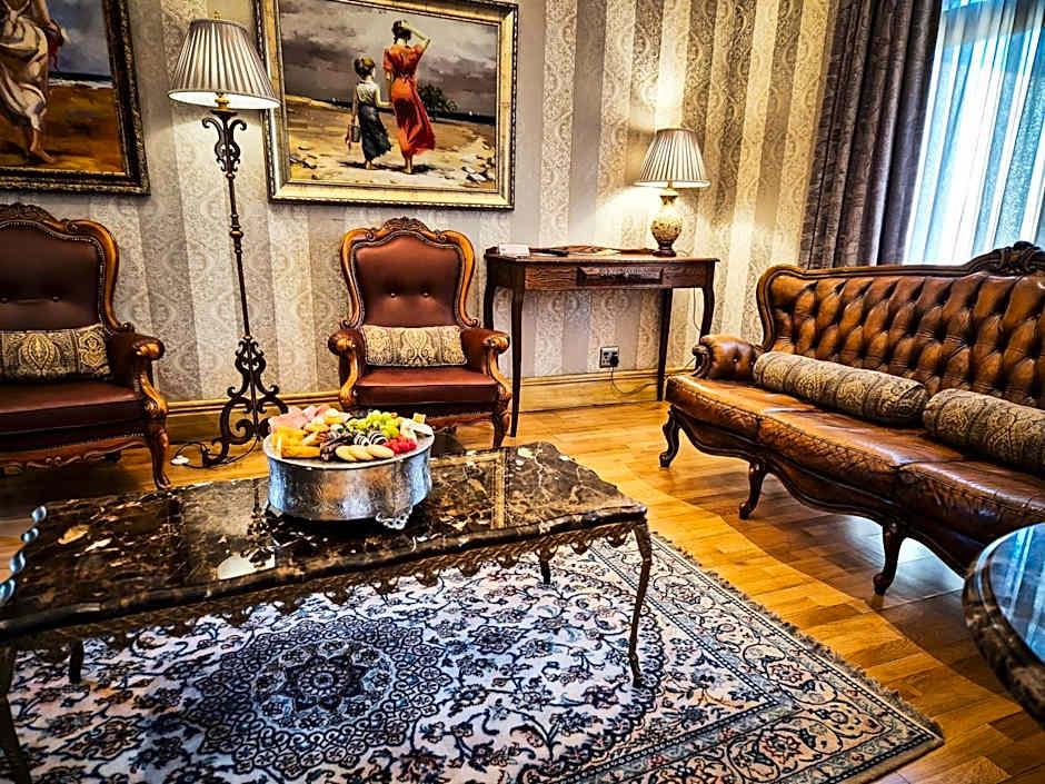 THREE RIVERS LODGE & VILLA ANNA SOPHIA 30/50