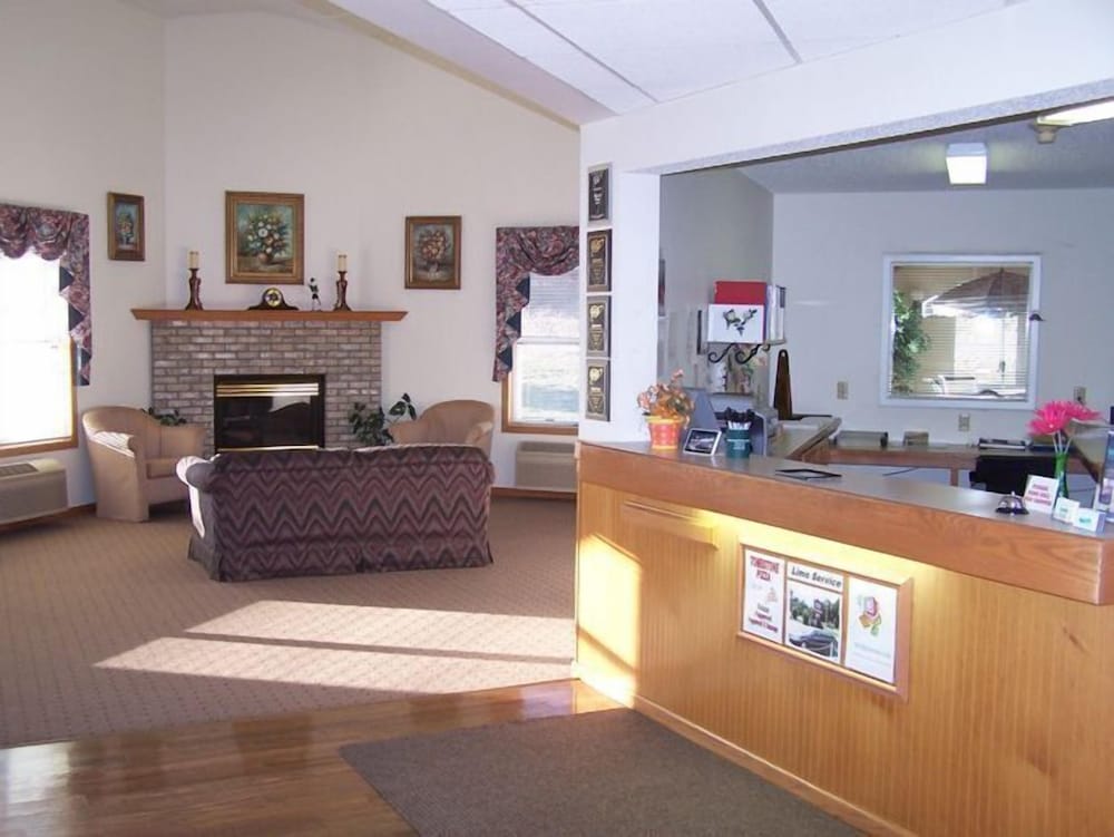 River Valley Inn & Suites 27/37