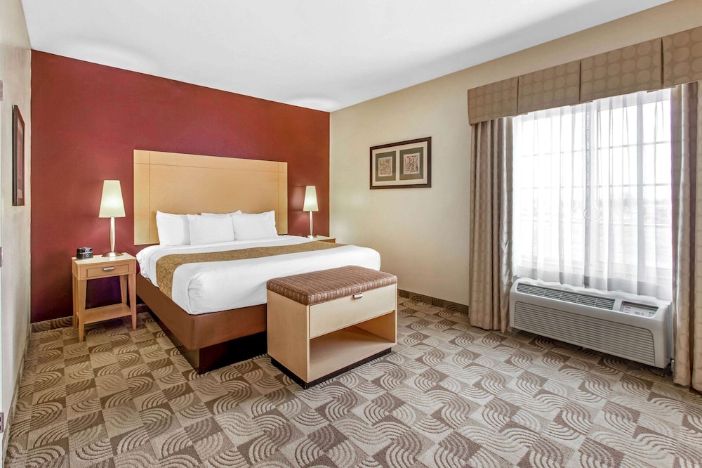 La Quinta Inn And Suites By Wyndham Tucumcari 14/68