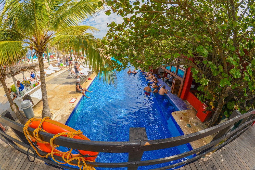 Grand Oasis Cancun All Inclusive 63/71