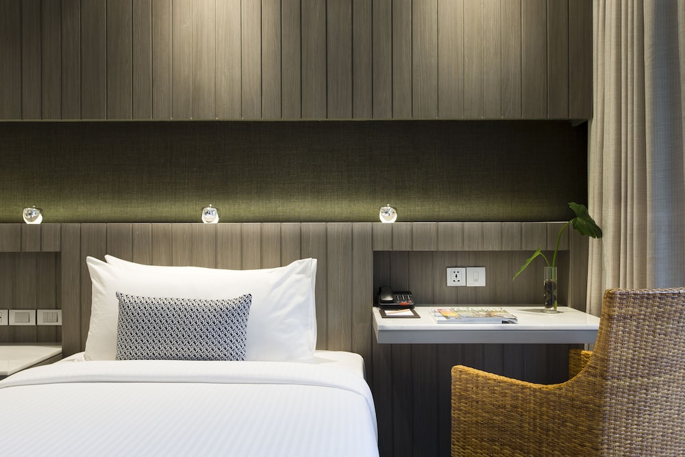 HOTEL IKON PHUKET 28/76