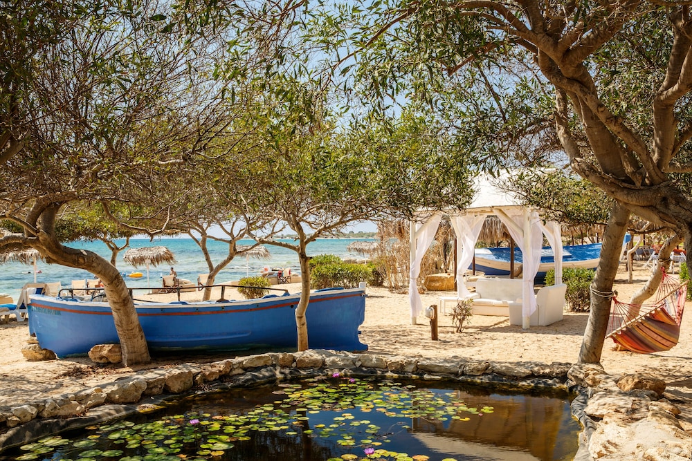 Thalassines Beach Villas 38/50