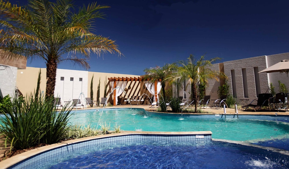 Nadai Confort Hotel and Spa 61/67