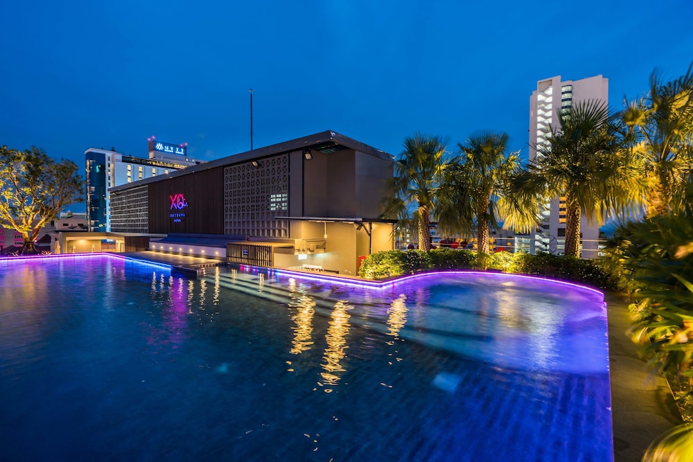 XQ Pattaya Hotel 4/50