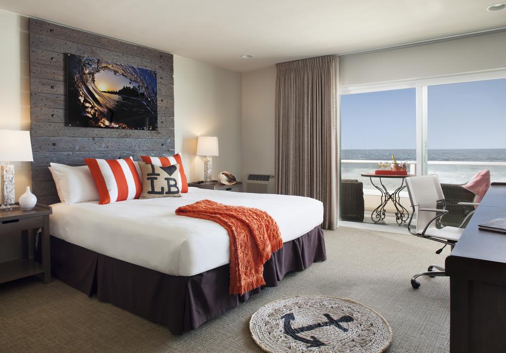 Room, Ocean Front