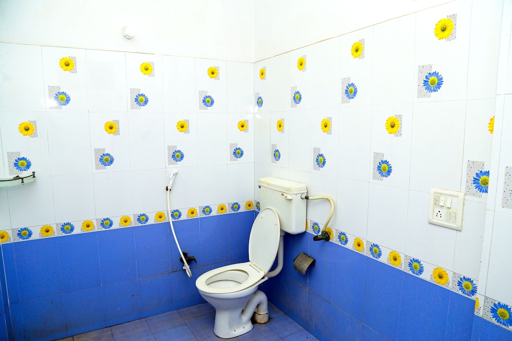 HOTEL RIYA PALACE 50/50