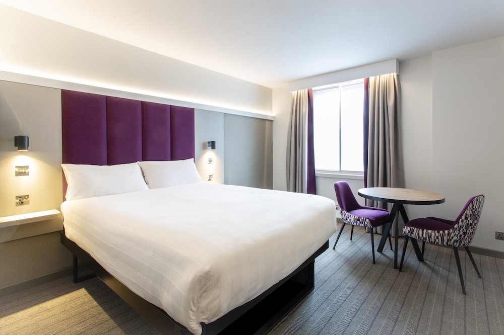 Premier Inn Leamington Spa Town Centre 11/54