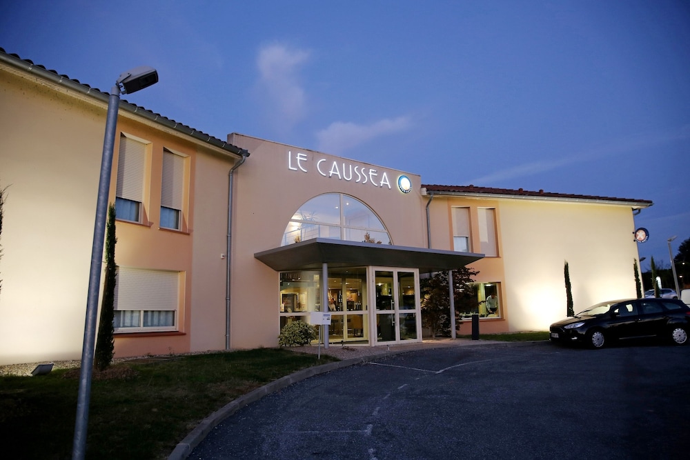 Hotel The Originals Le Caussea 1/30