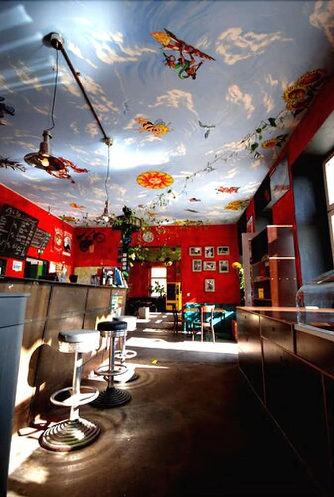 Sunflower Hostel 54/59
