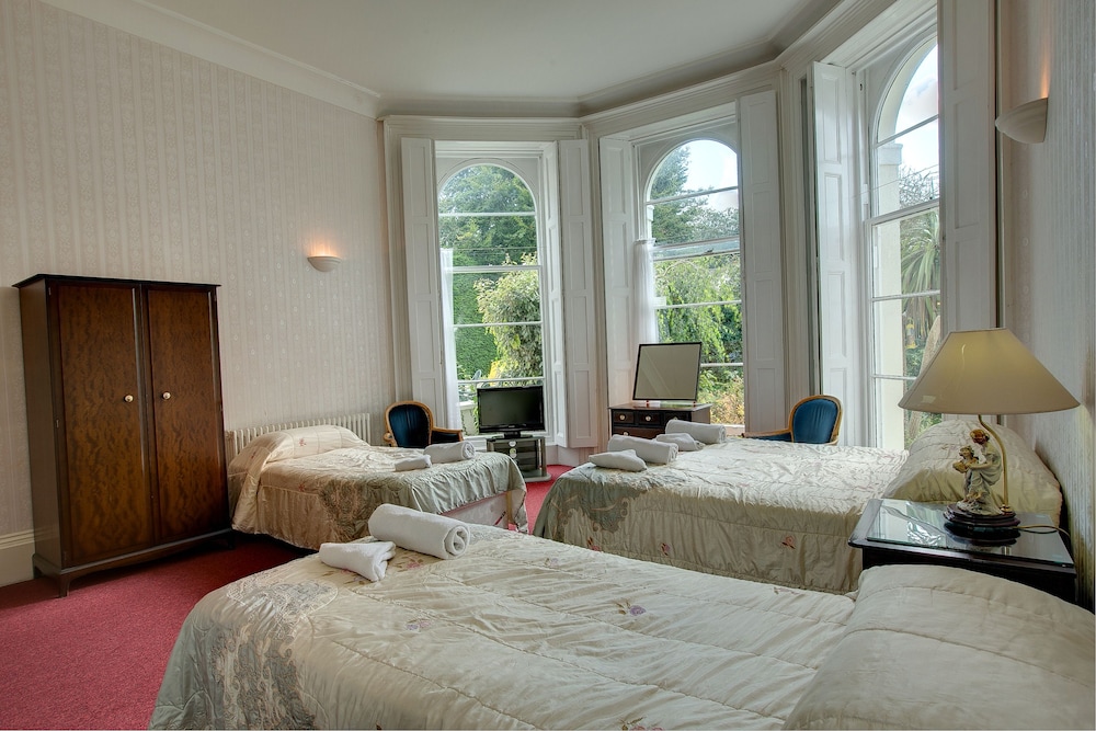 Devonshire Hotel 10/54