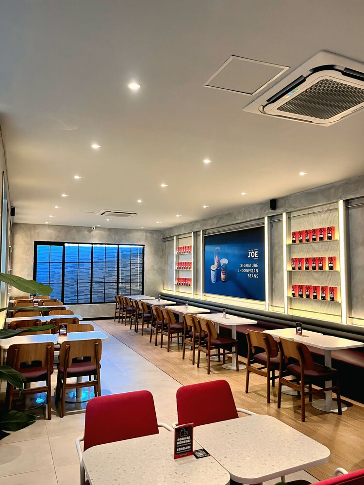 Avira Hotel 52/66