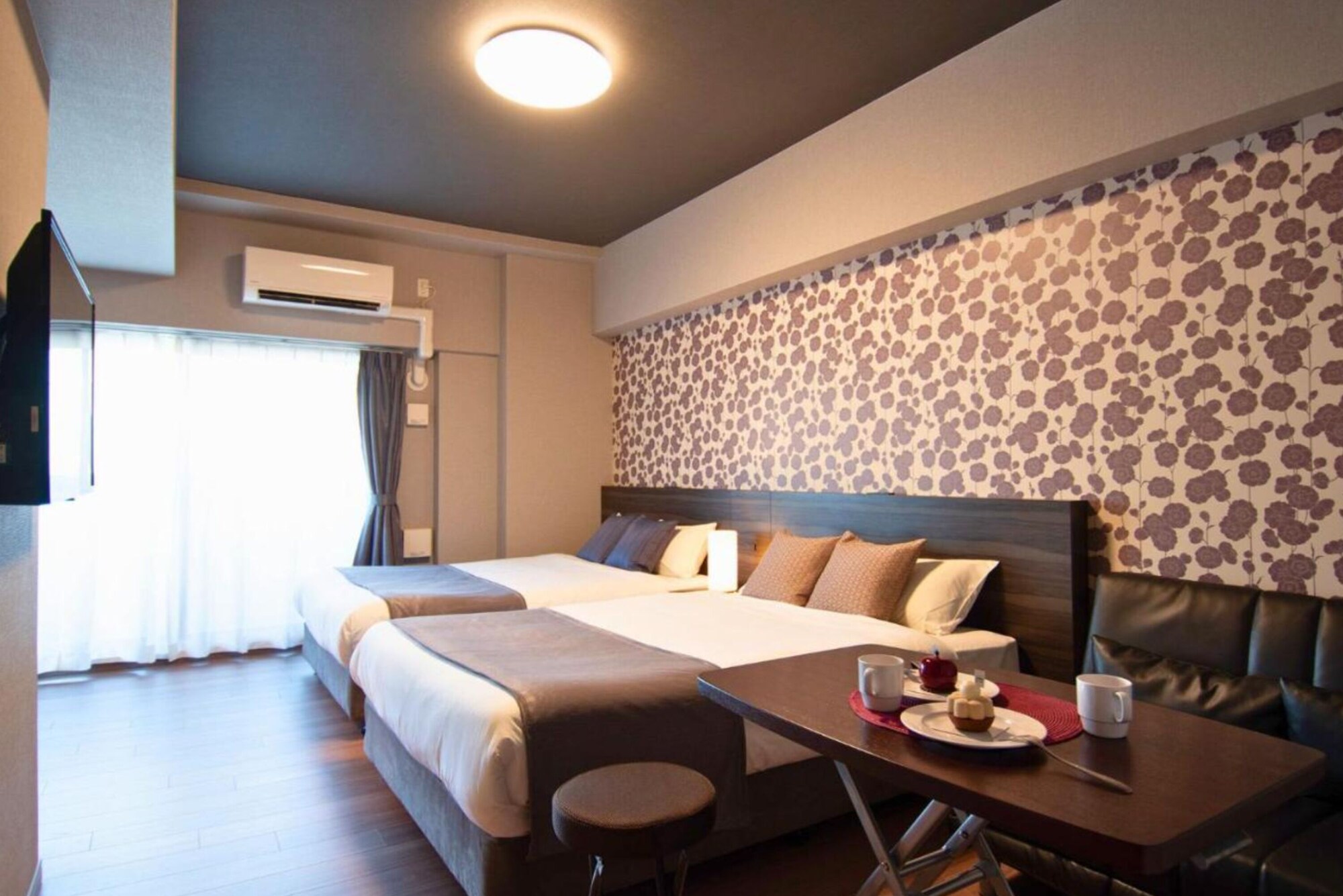 غرفة ديلوكس بسريرين مزدوجين مع أريكة، Bon Condominium Namba Ebisu 6/10