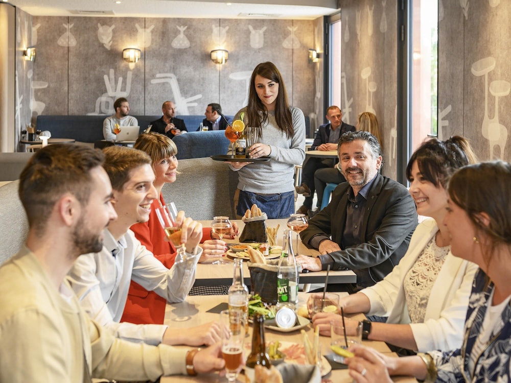 Novotel Saint Etienne Centre Gare Chateaucreux 41/65