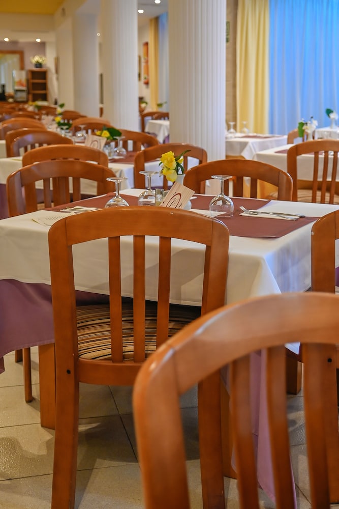 Hotel Alondra 38/50