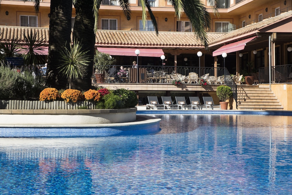 Luna Club Yoga & Spa Hotel 7/66
