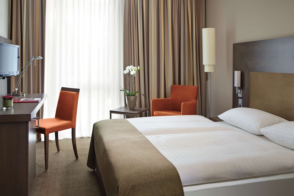 STANDARD, TWIN BEDS