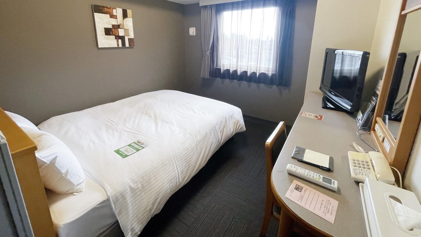 Semi Room, Standard, Semi Double Bed, Smoking