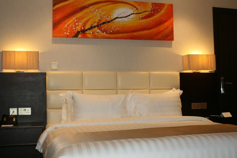The Secure Inn Hotel Muscat 25/69
