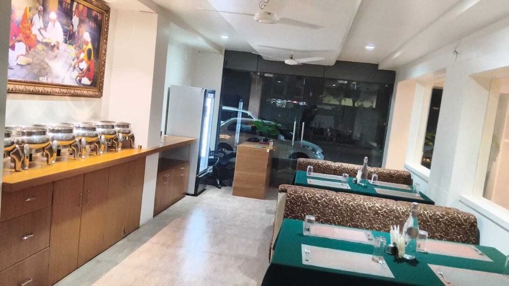 Hotel Sai Kamal 12/57