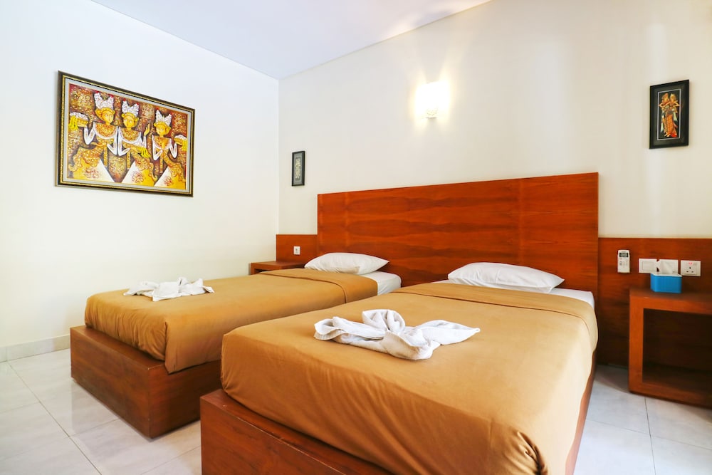 Gora Beach Inn 15/53