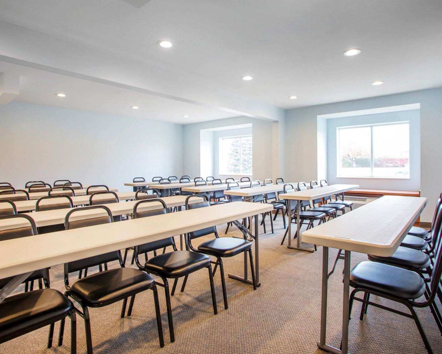 Quality Inn and Suites North Polaris 11/18