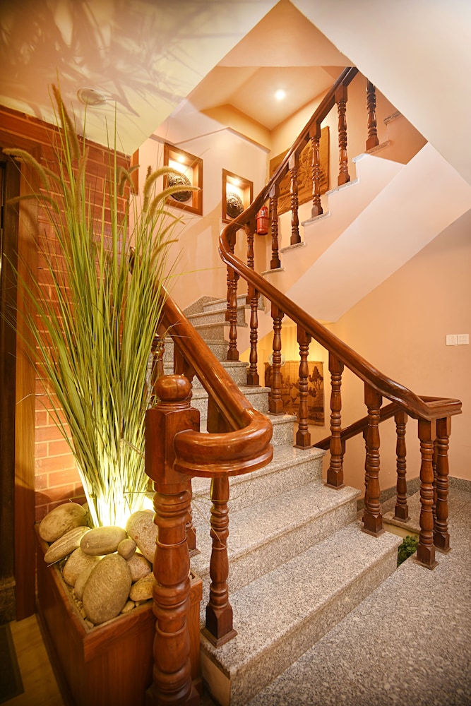 Kumari Boutique Hotel 47/50