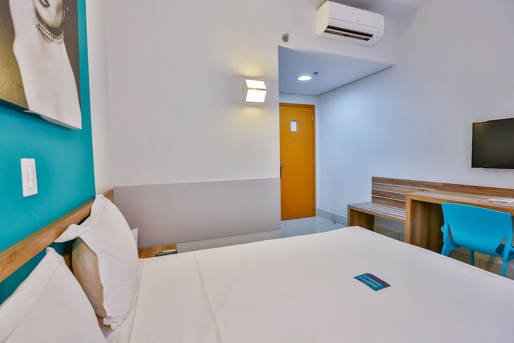 Mega Moda Hotel 24/52