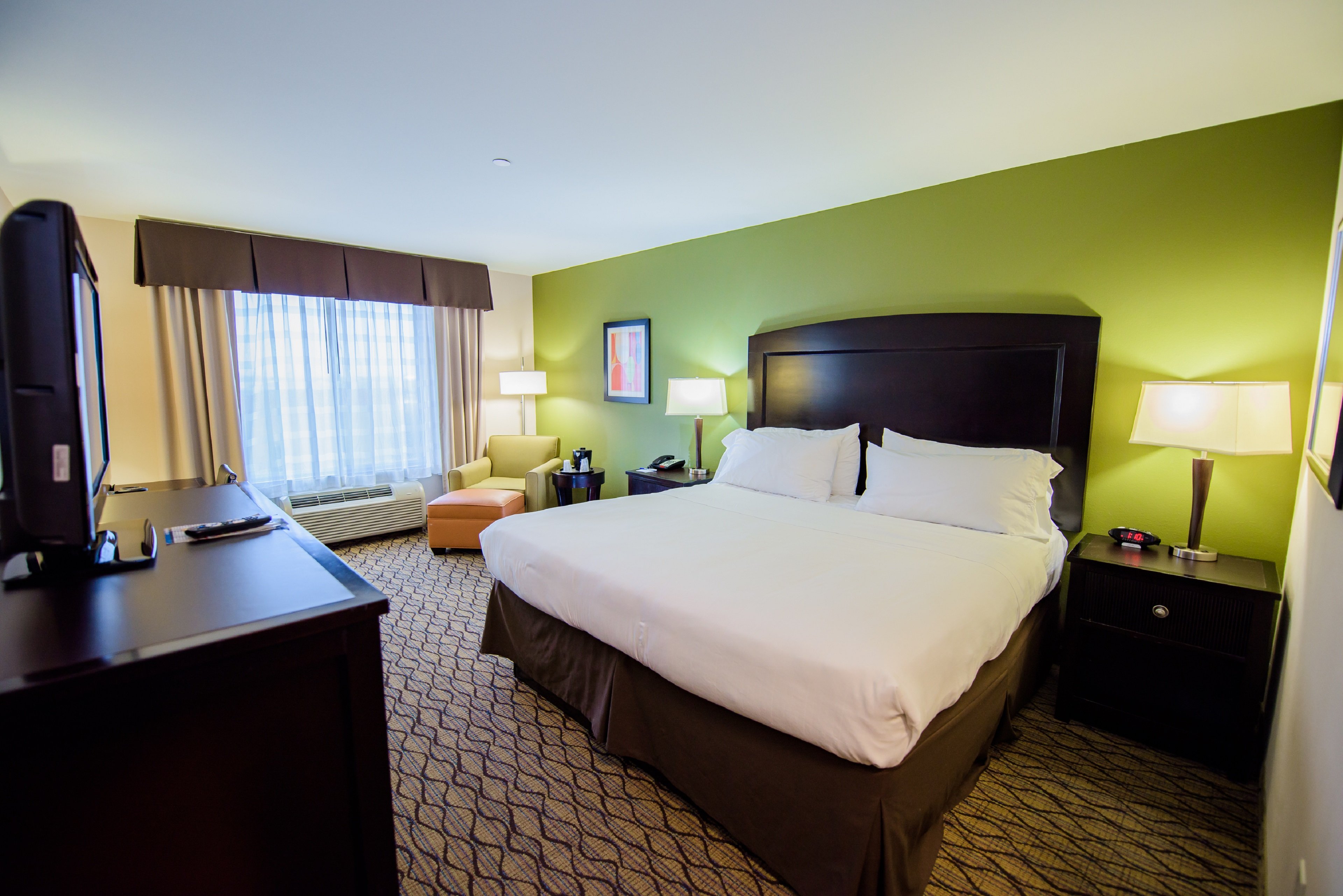 Holiday Inn Express Hotel & Suites Tulsa South Bixby 12/50