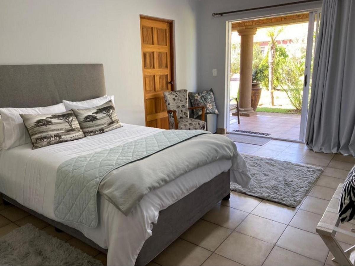 Tamarisk Guest Lodge 2/22