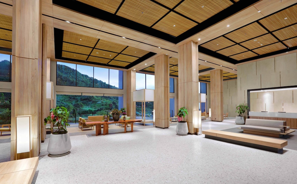 Grand Aston Puncak Hotel and Resort 20/50