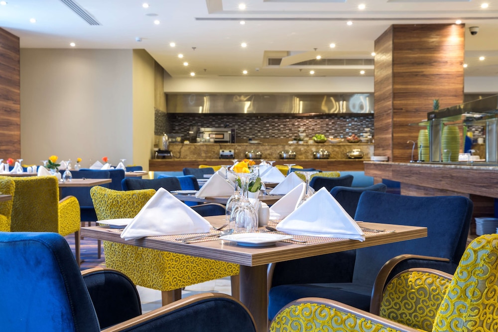 Radisson Blu Plaza Jeddah 55/71