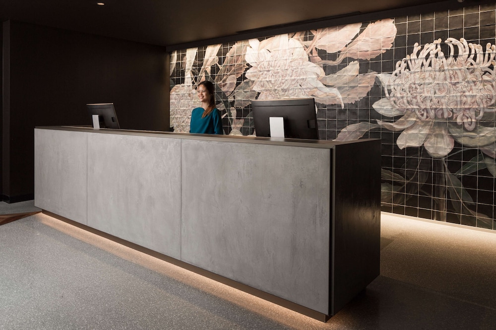 West Hotel Sydney Curio Collection By Hilton 11/80