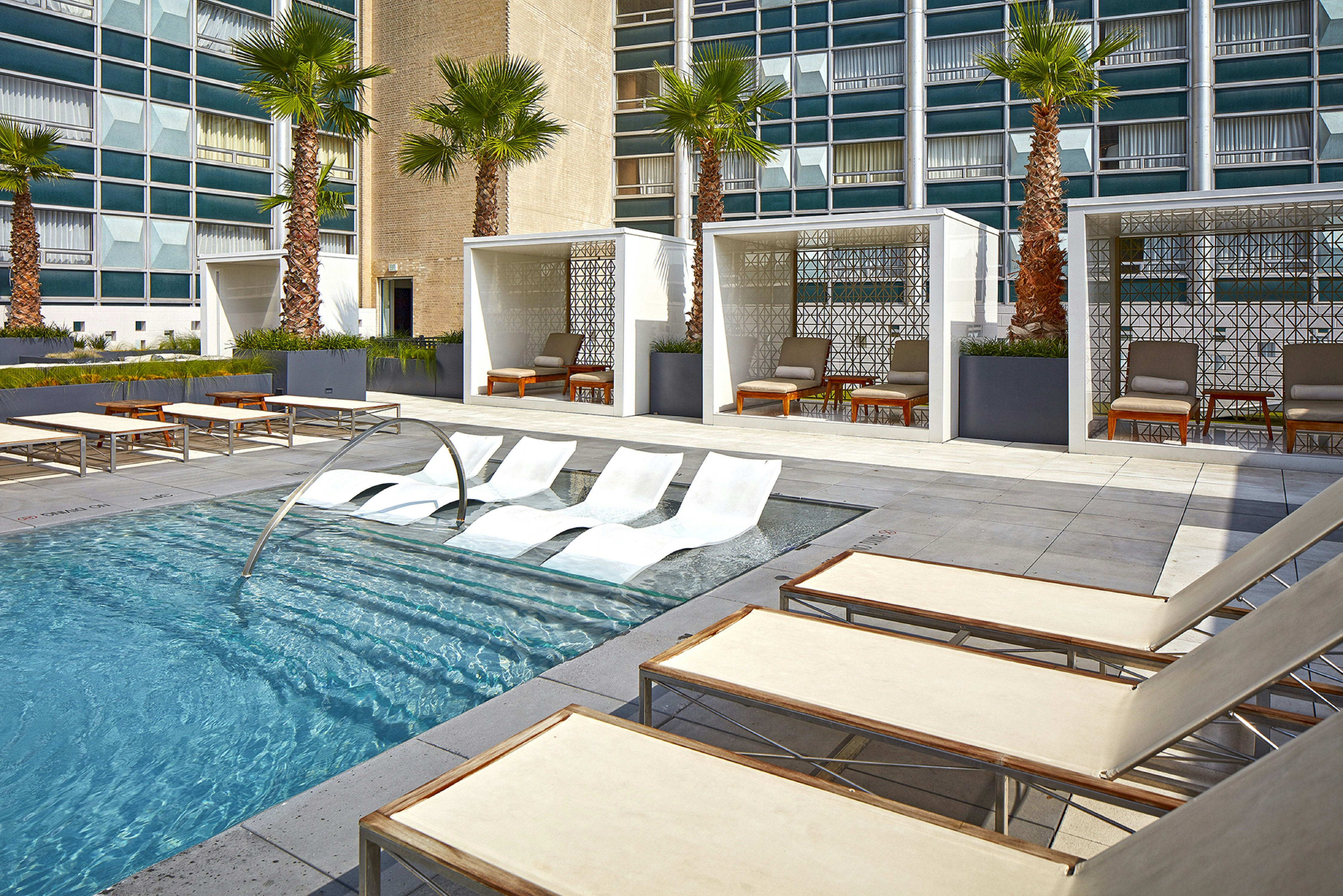 The Statler Dallas Curio Collection By Hilton 17/50