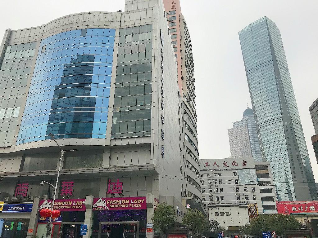 7 Days Premium (Nanjing Xinjiekou Metro Station) 2/30