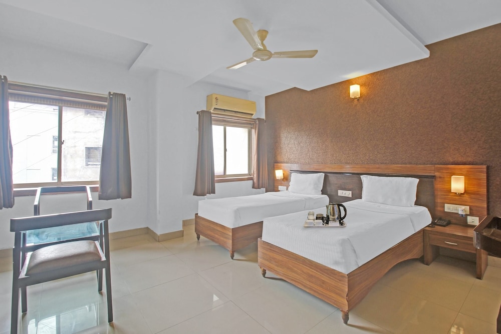 Nera Regency 28/52