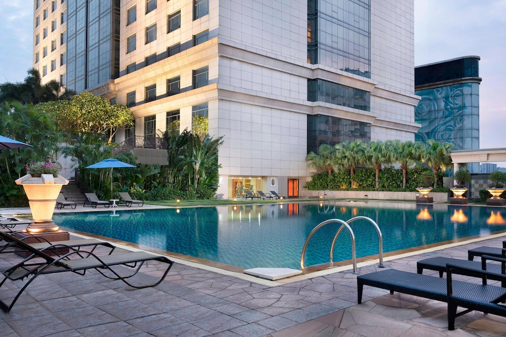 Sheraton Dongguan Hotel 3/35