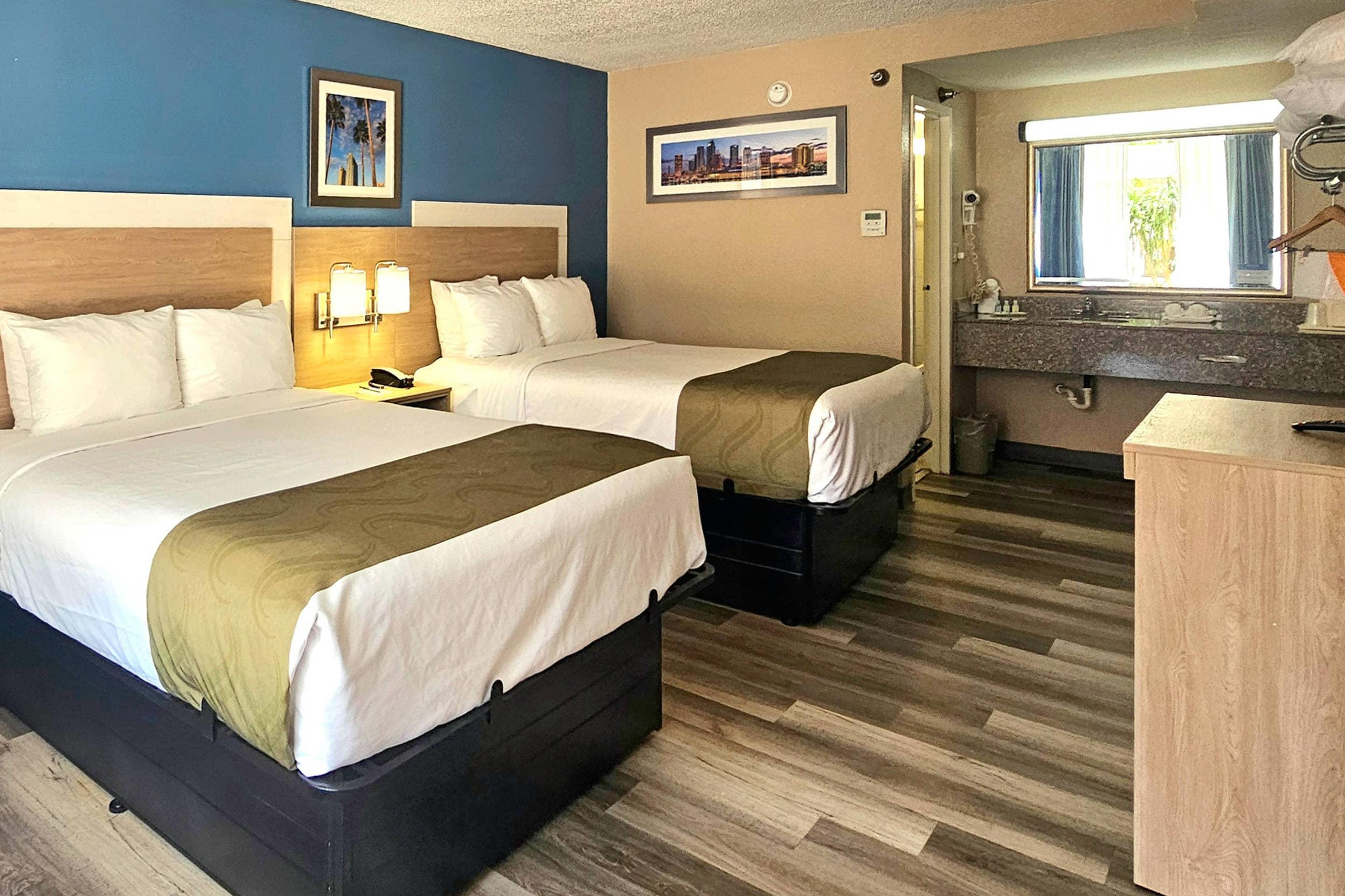 Suite, 2 Queen Beds