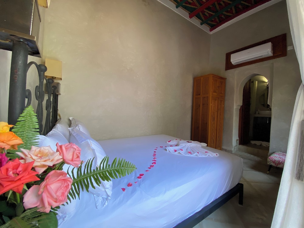 Riad BAB YACOUT PISCINE and SPA 12/50