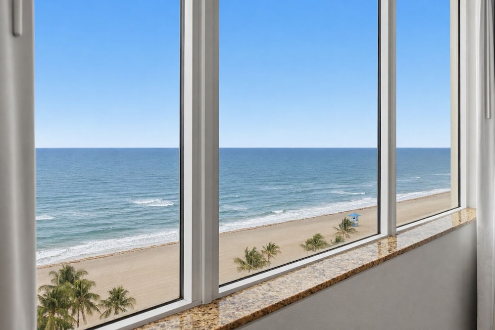 Hollywood Beach Tower 69/71